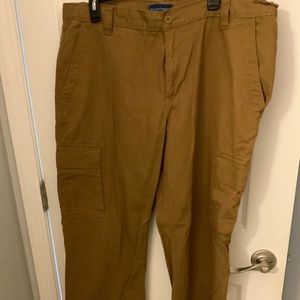 Men’s Cargo Khaki Pants